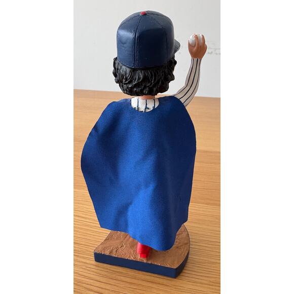 Chicago Cubs Yu Darvish Bobblehead Super-Yu 2020 Wrigley Field - Picture 3 of 6